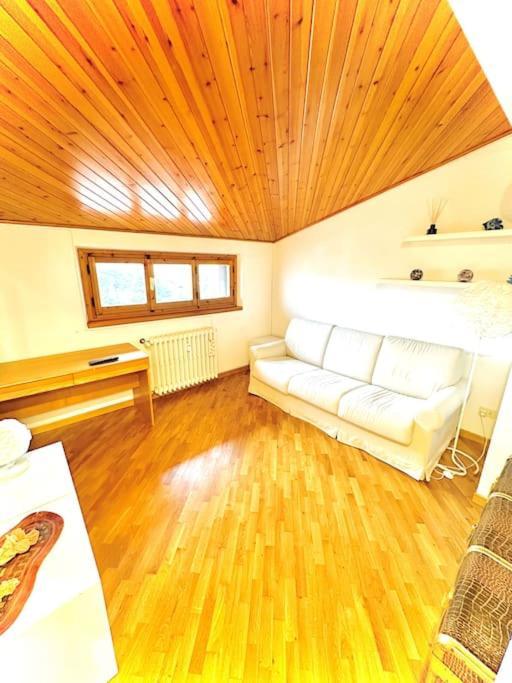 4 Minuti Dalla Stazione Loft Moderno ปอนตาสซิเอเว ภายนอก รูปภาพ